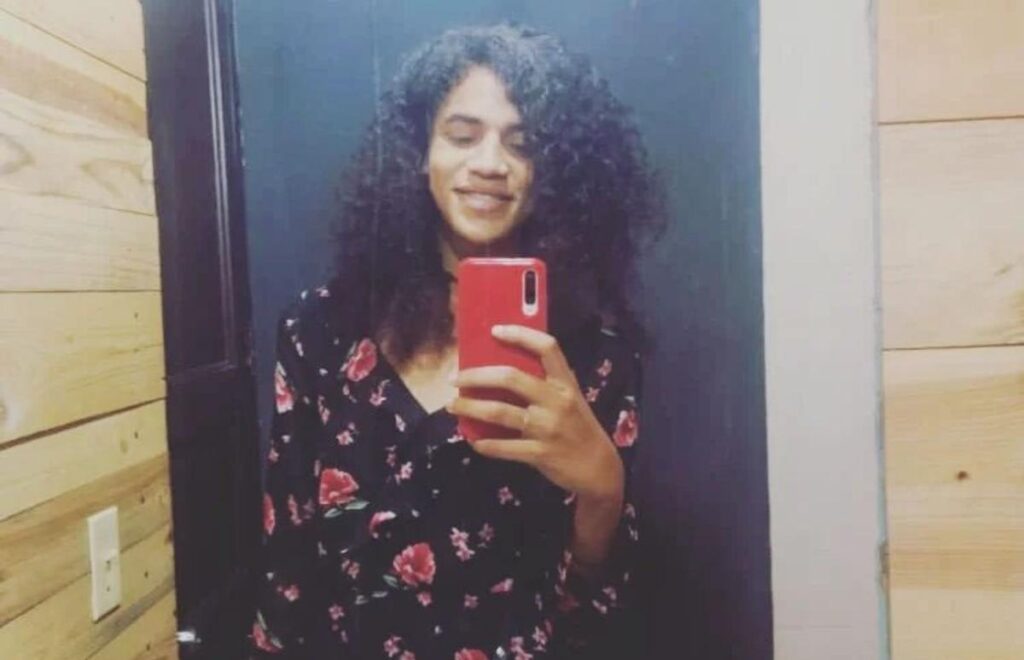 Periodista cubana se autocensura después de un interrogatorio con la policía política.