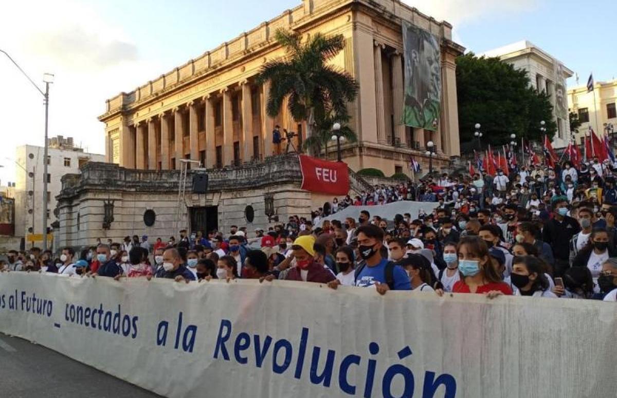 La FEU, de la autonomía a la subordinación