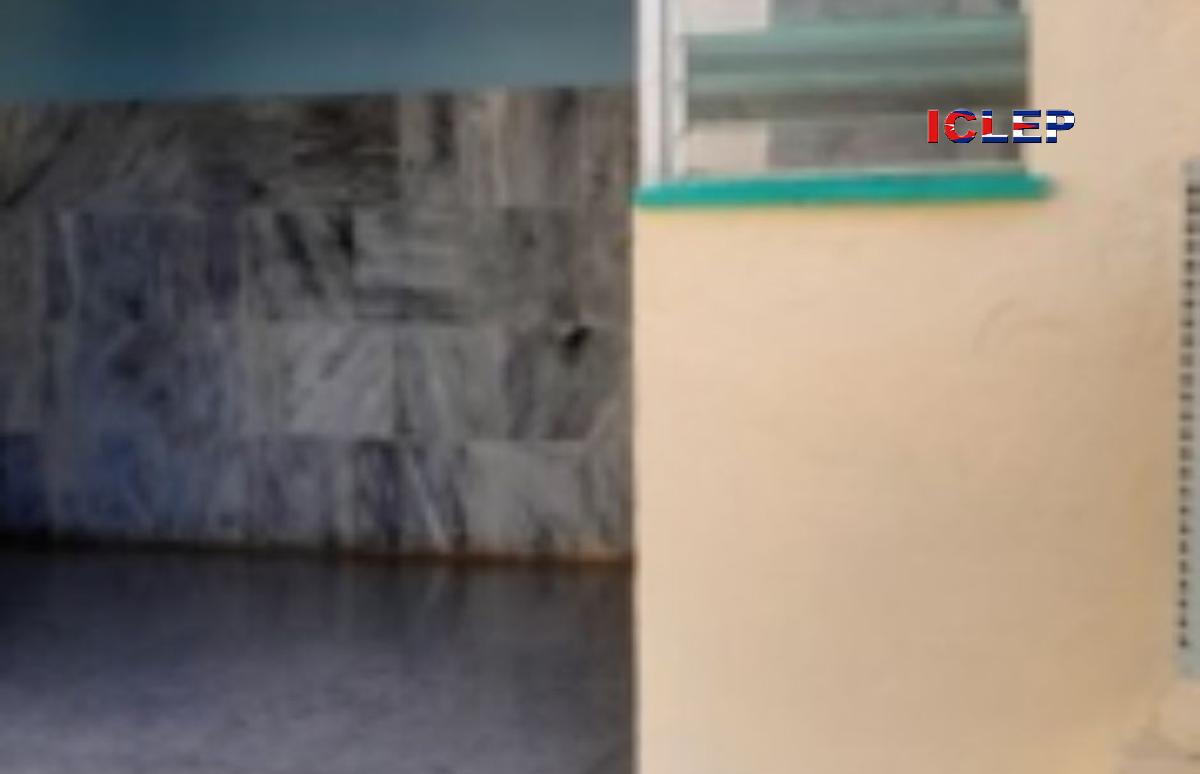 Crecen los riesgos de accidentes por filtraciones en el Hospital Ciro Redondo