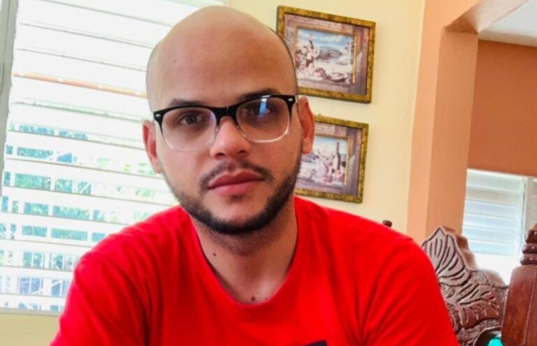 Internauta ataca a periodista cubano José Luis Tan Estrada