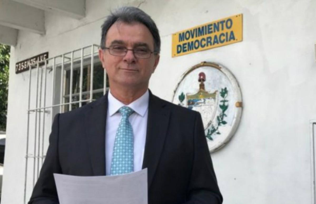 No a la Deportación de Cubanos Libres