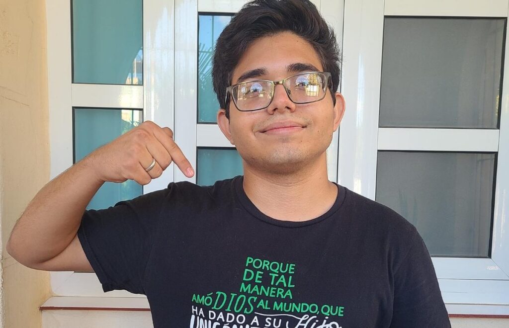 Policía política amenaza al youtuber cristiano Iván Daniel Cálas Navarro