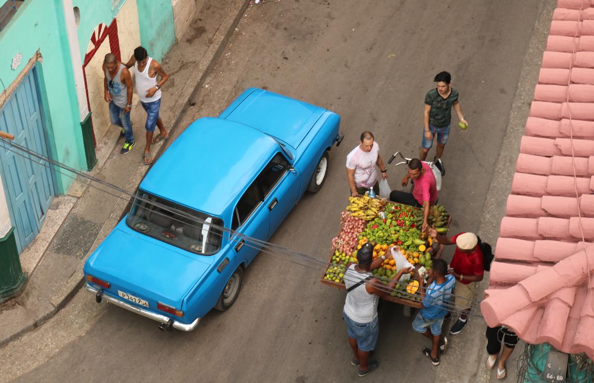 El sector cuentapropista oferta, pero a precios inaccesibles para el cubano de a pie