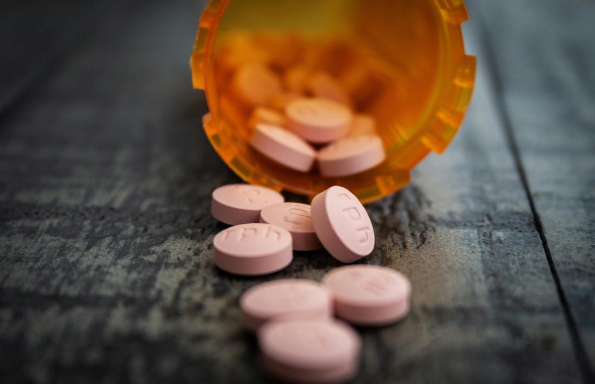 Mercado negro como única forma de adquirir medicamentos