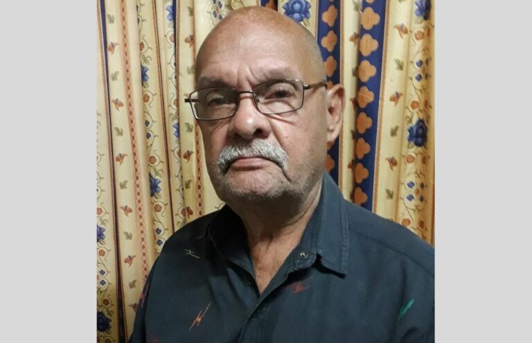 Detenido y amenazado por sus publicaciones en Facebook