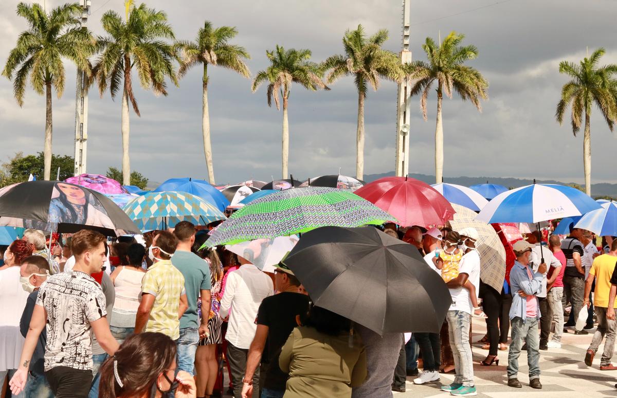 Los caminos de los cubanos de la Isla cada día se cierran más
