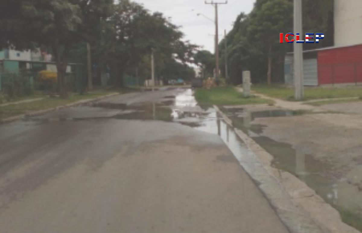 Salidero de agua potable en Regla: derroche, escasez y vergüenza ajena