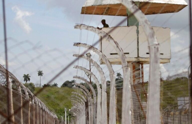 Reprimidos prisioneros políticos cubanos por denunciar falta de atención médica