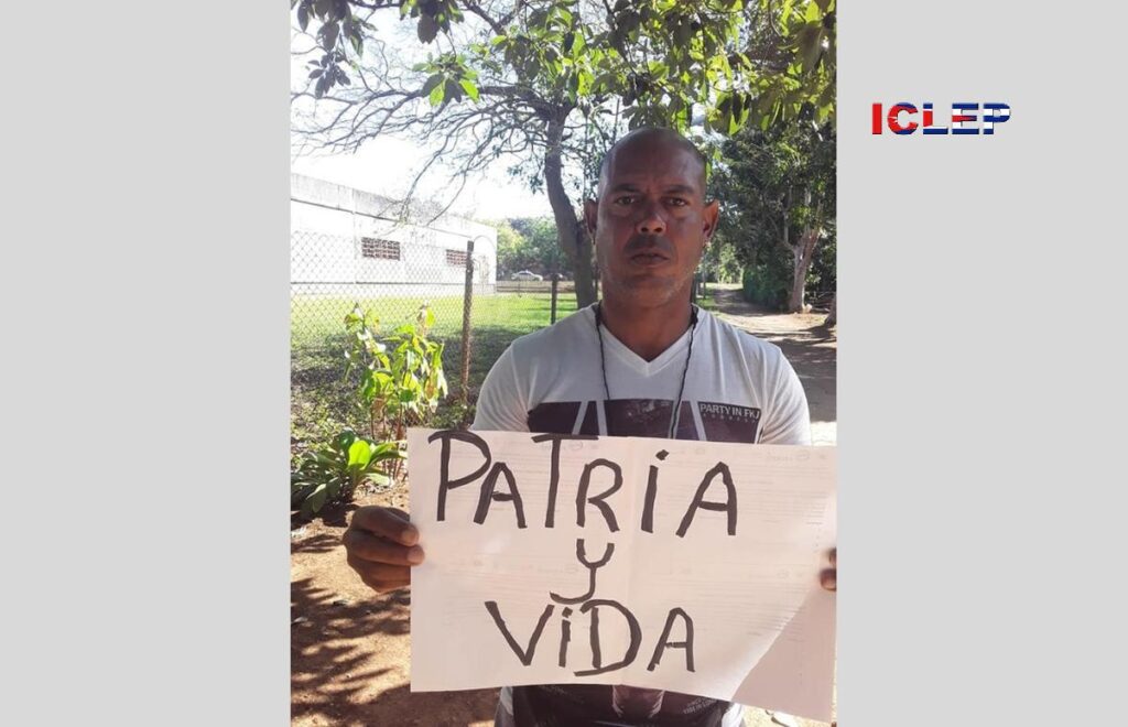 Tres altas condenas por actos relacionados con la libertad de expresión