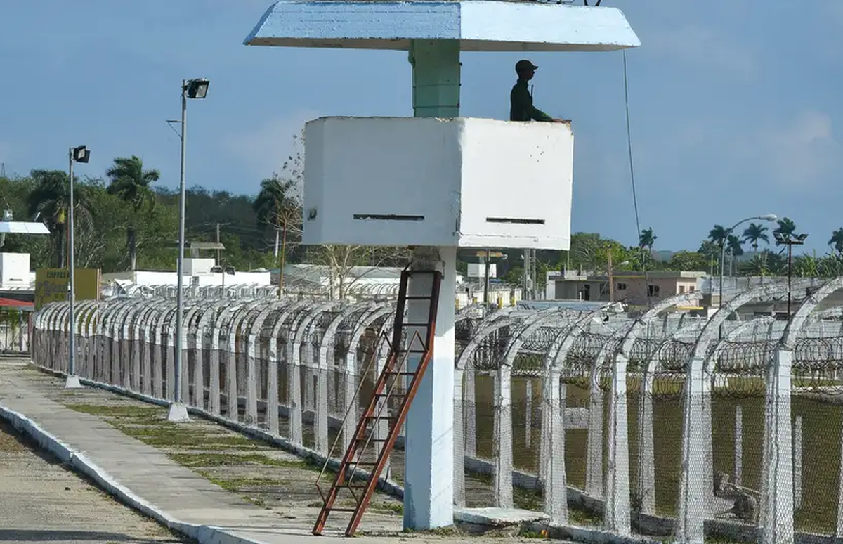 Denuncian falta de condiciones en la prisión de Guamajal