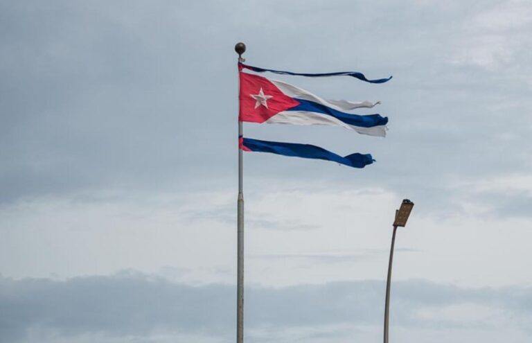 Aniversario de la República: otra fecha para reprimir la libertad de expresión en Cuba