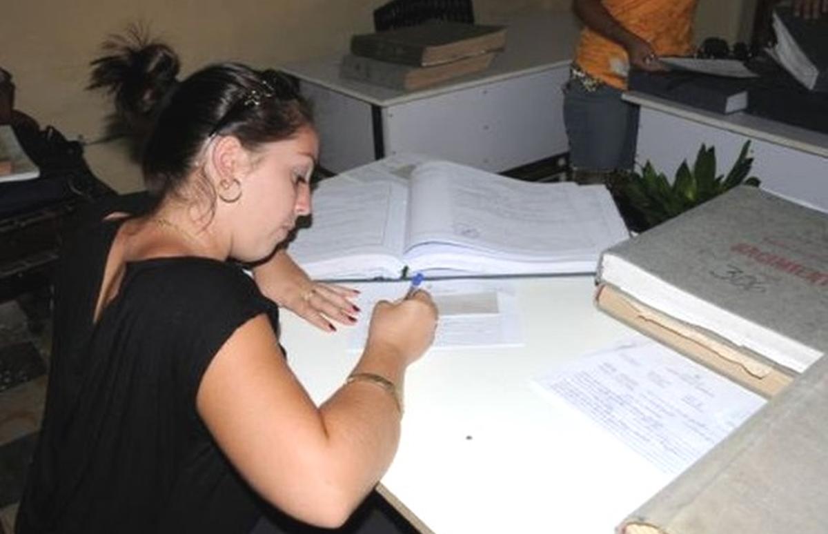 Se afectan los servicios del Registro Civil debido a los apagones