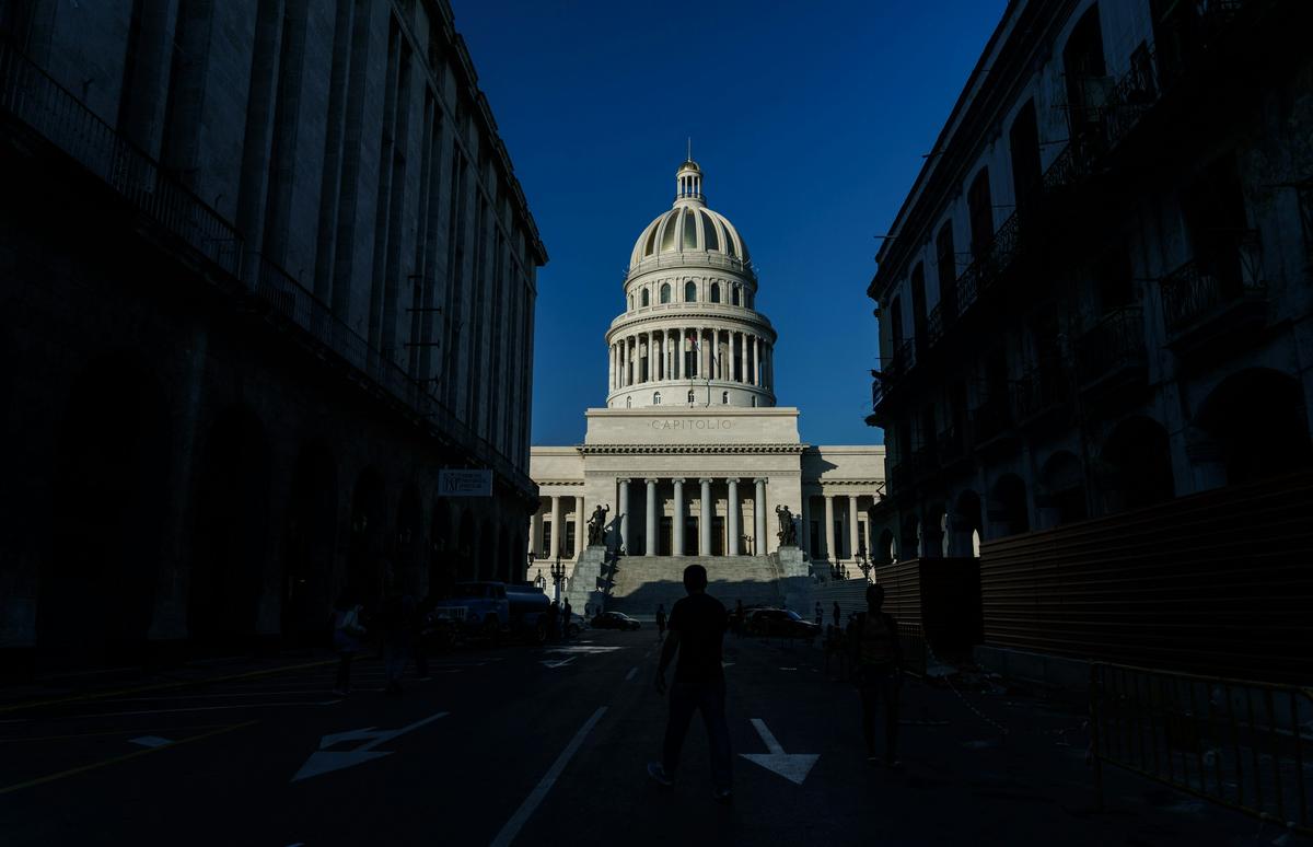 Un retrato de Cuba en Revolución a unos pasos del Capitolio Nacional