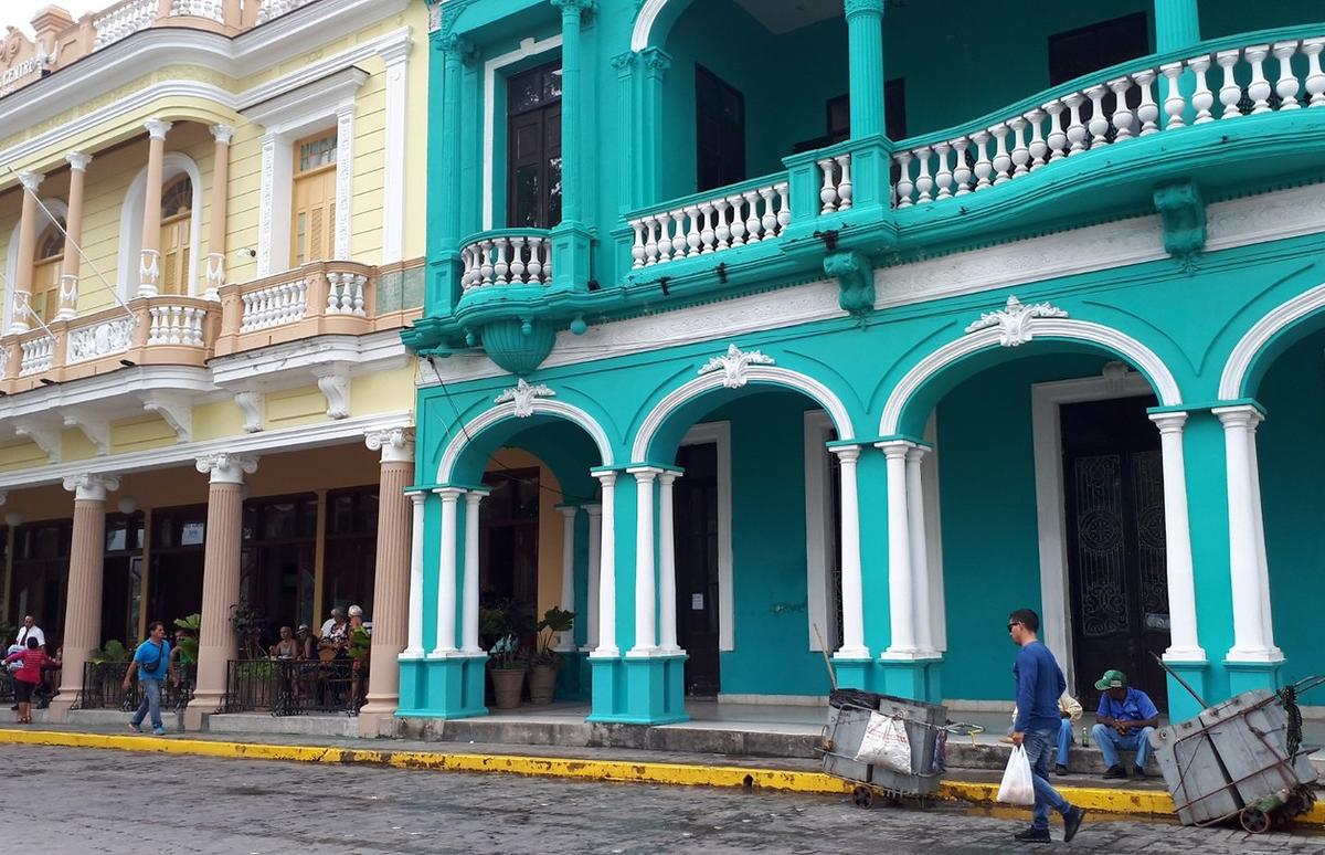 Vecinos exigen que se arregle el Callejón Diepa