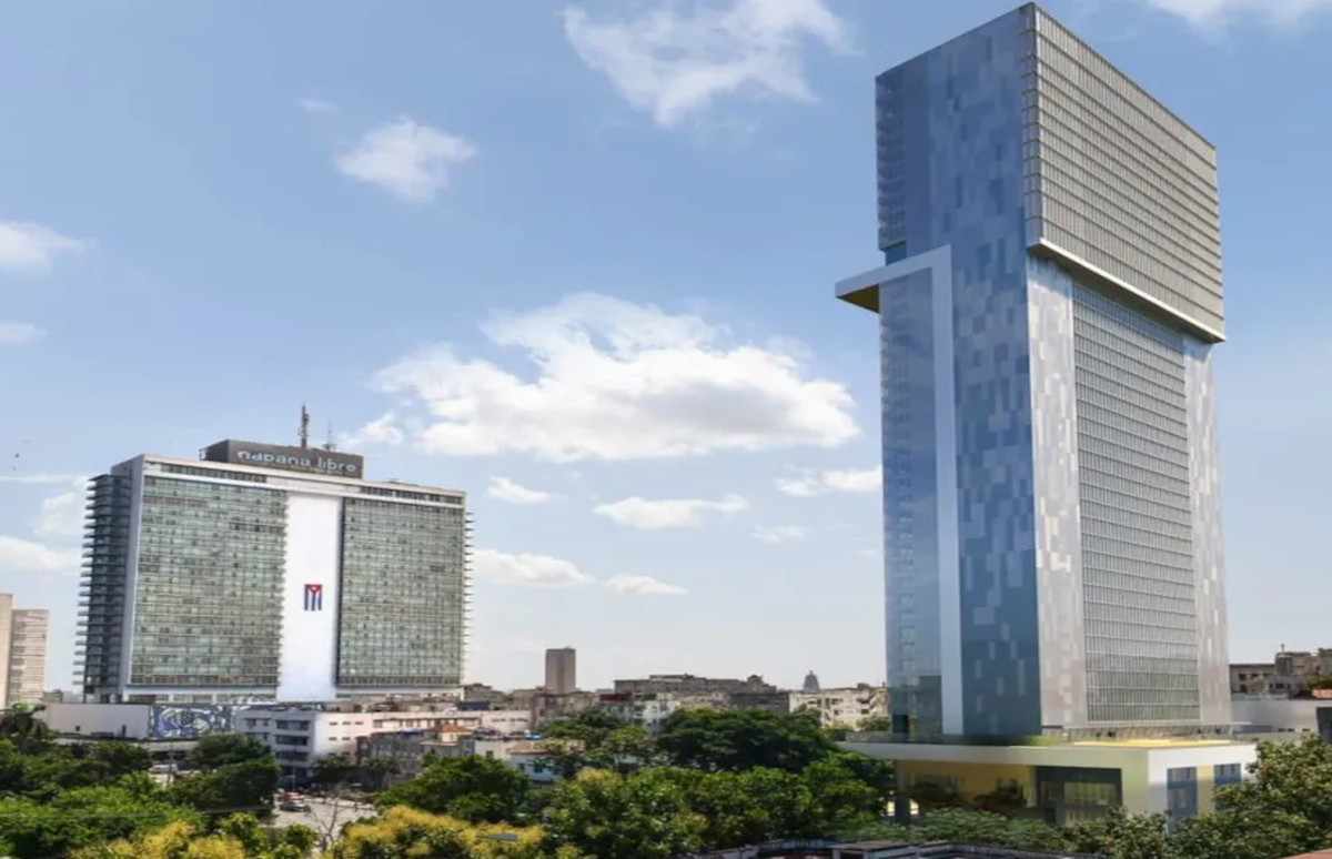 De la oscuridad que hoy vive Cuba, brotará el hotel que iluminará el Vedado habanero
