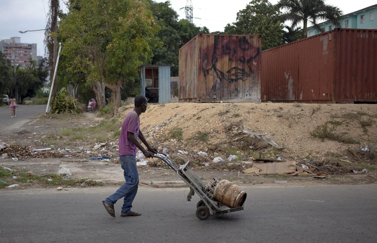 «Sube la temperatura» en las colas por el gas licuado