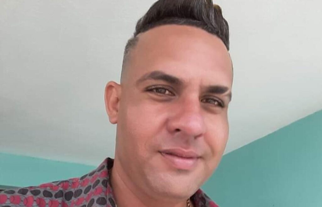 Luis Adrián Pupo García: En prisión preventiva por protestar pacíficamente en medio del apagón general en Cuba