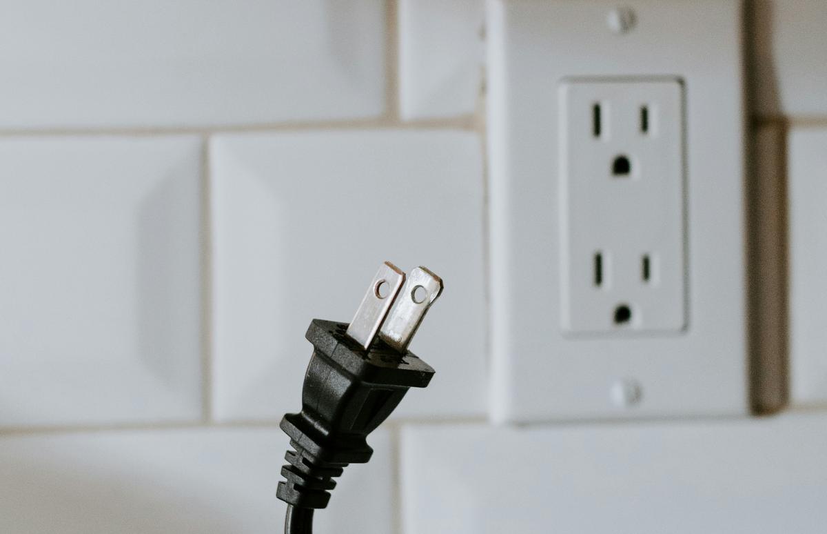 Colapso del sistema eléctrico nacional agrava la vida cotidiana de los espirituanos