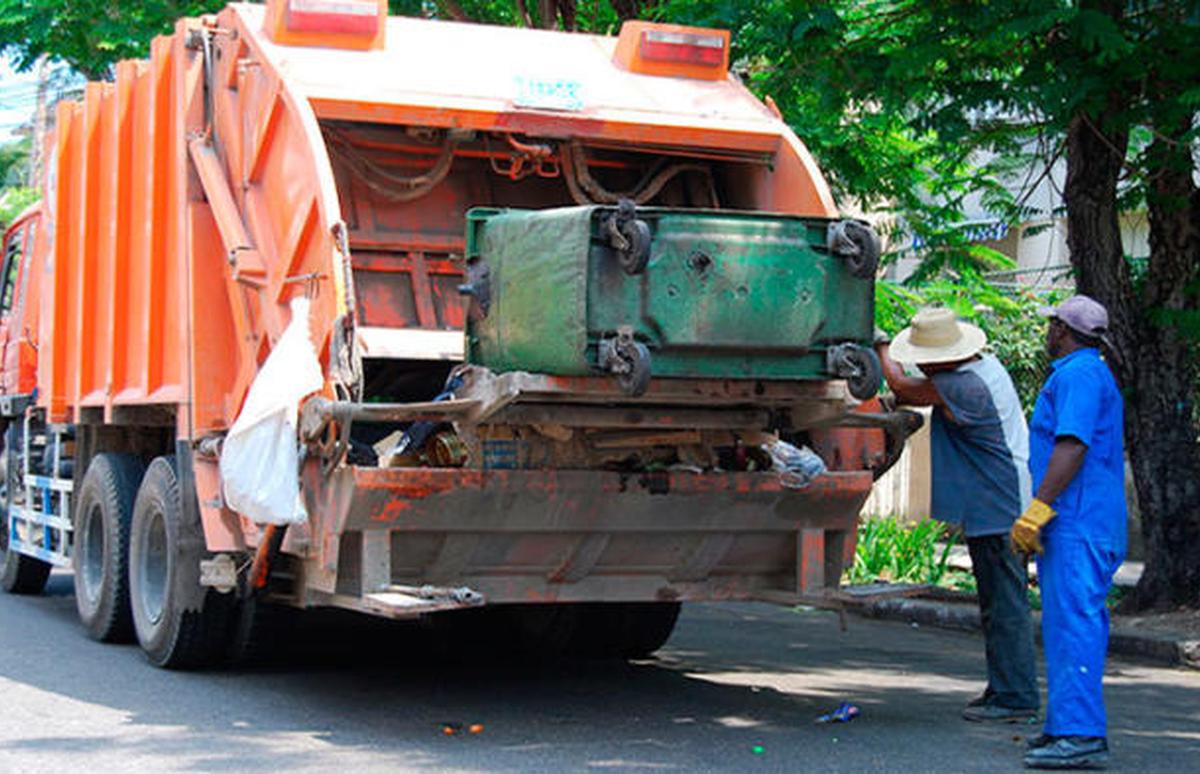 Comunales sin medios de trabajo para mantener higienizada la ciudad