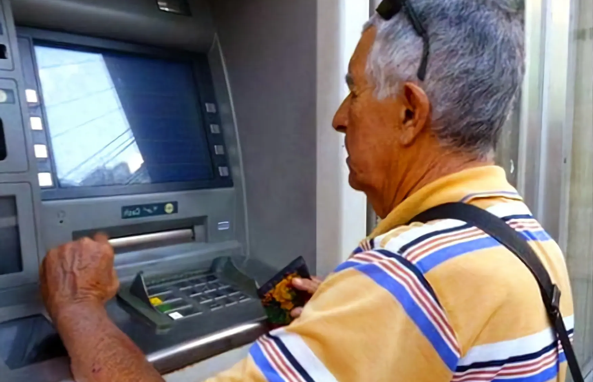 Dejan de funcionar los cajeros automáticos en la provincia pinareña