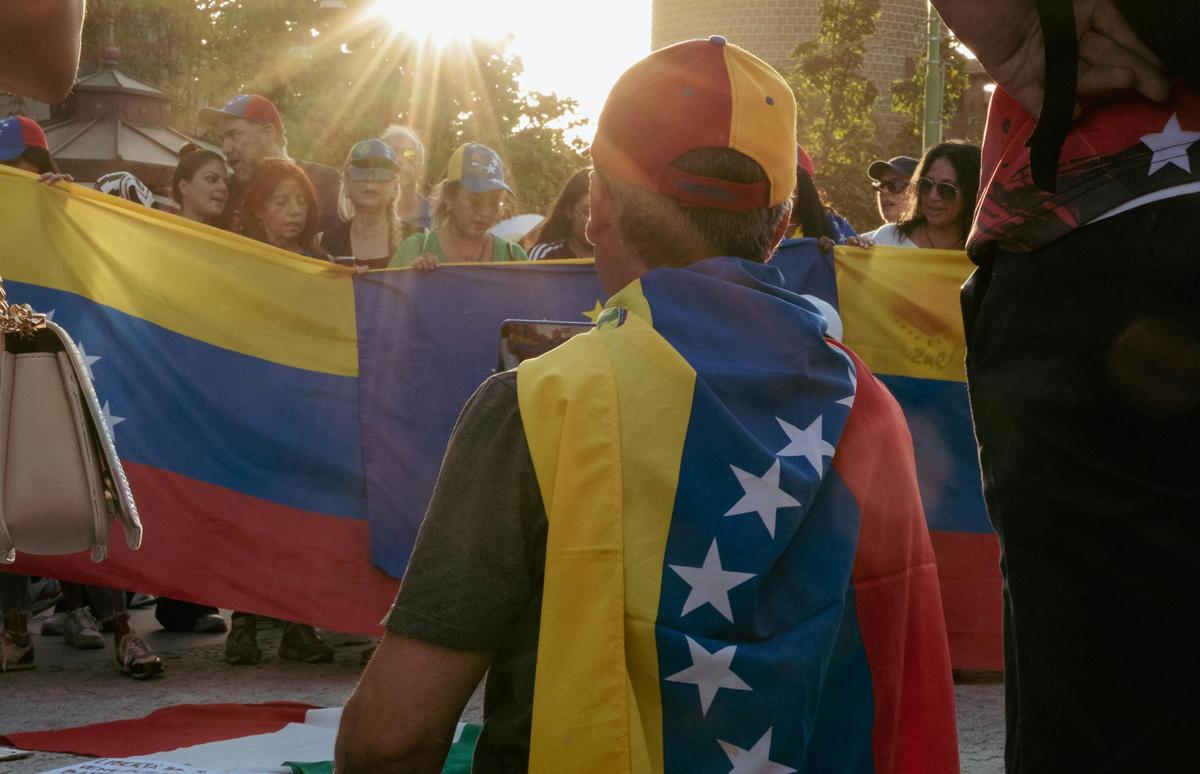 Comprendiendo el colapso de la democracia en América Latina