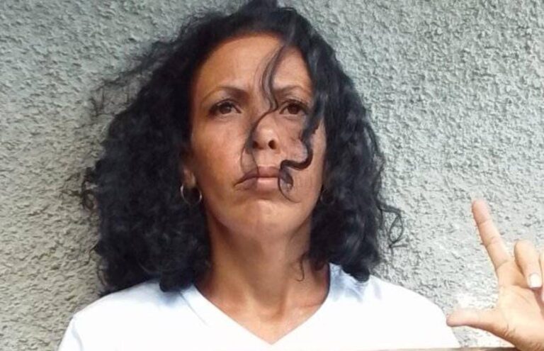 Jenni Taboada, madre del preso político Duannis León, víctima de agresión sexual y tortura psicológica por parte de la Seguridad del Estado