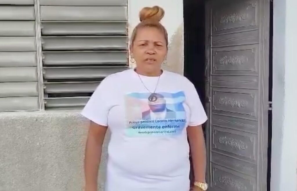 Prohíben a la activista Donaida Pérez Paseiro viajar a evento en Colombia por su “posición política”