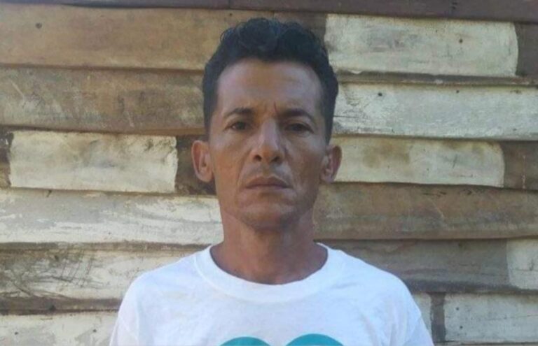 Condenan a dos años de cárcel al activista Yoan Ricardo Llerena por “desacato a la figura del presidente y otros funcionarios públicos”