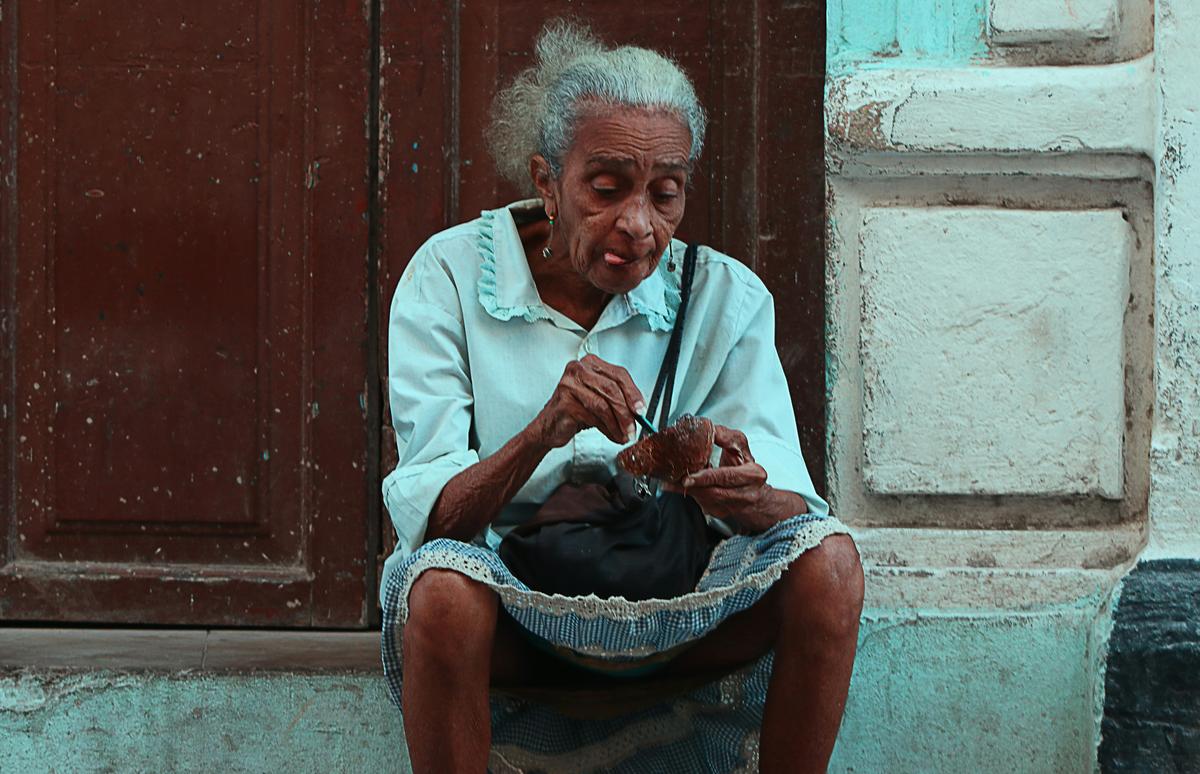 Ancianos reciben deficiente alimentación en el SAF “El Guarina”