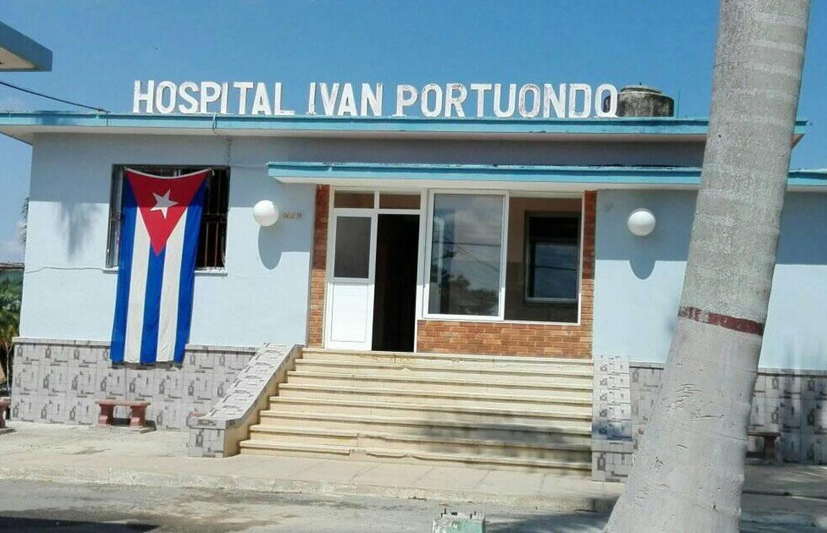 Pacientes y familiares se quejan de falta de higiene en sala del hospital de San Antonio de los Baños