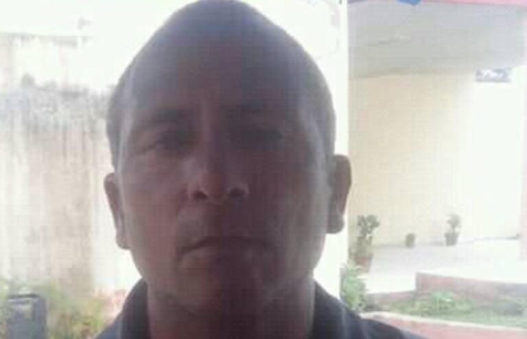 Impiden a opositor cubano Irenaldo Sosa Báez gestionar su pasaporte y lo amenazan por reclamar sus derechos