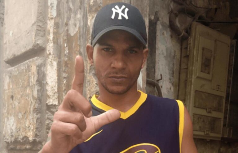 Amenazan a Maykel Osorbo con trasladarlo a una prisión en Oriente o Camagüey más lejos de su familia