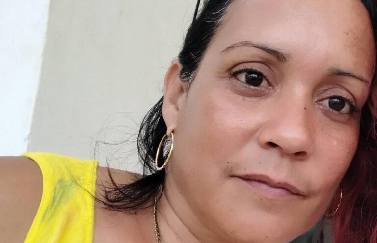 El régimen cubano redobla la represión contra la periodista Yunia Figueredo y su esposo