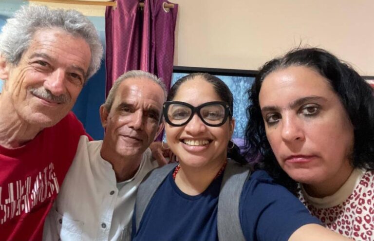 Detienen y mantienen en paradero desconocido durante horas a la activista Yamilka Lafita tras reunirse con Jorge Fernández Era y Fernando Pérez