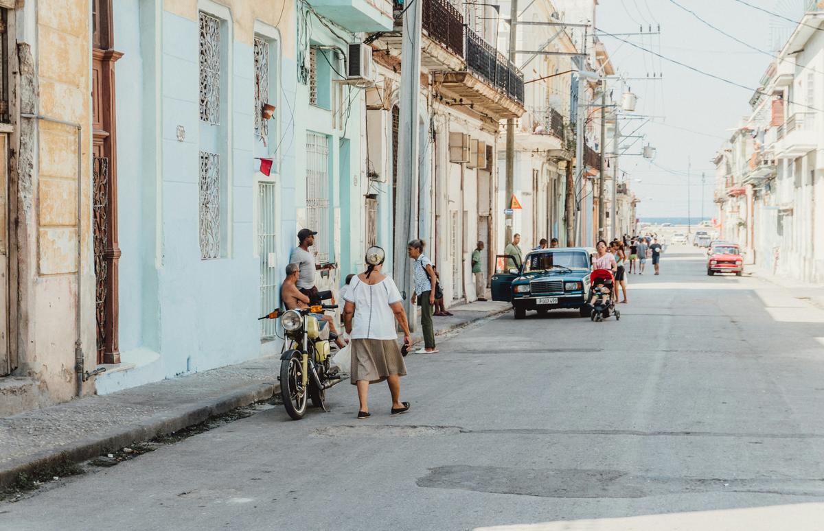 Los ancianos cubanos sufren más en esta crisis