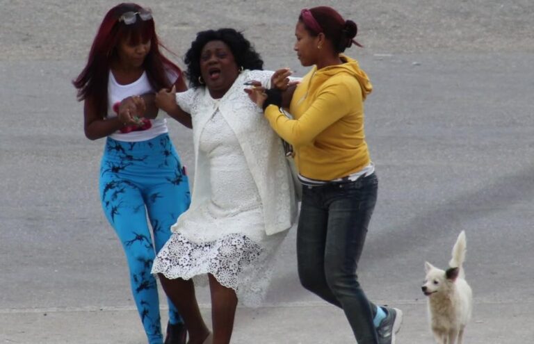 Arrestan a Berta Soler en La Habana para impedirle asistir a misa el 1 de enero