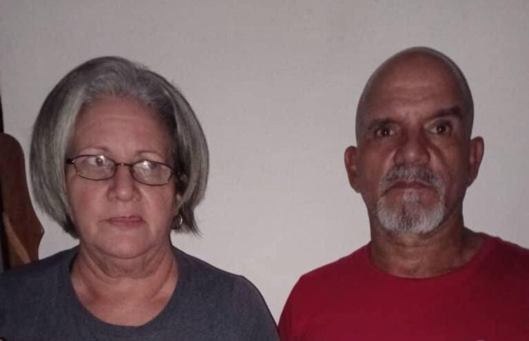 Matrimonio de activistas citados para unidad de la policía en La Habana