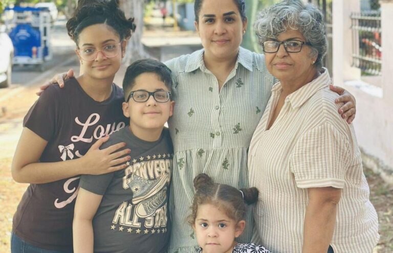 El régimen recrudece la represión contra Anna Sofía Benítez Silvente y extiende el castigo a su familia y a amistades
