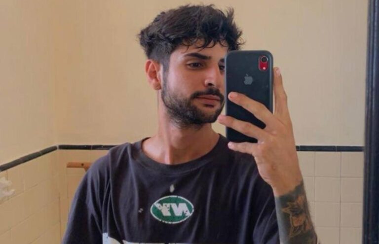 Tuitero cubano Armando Sardiñas detenido arbitrariamente tras persistente acoso por su actividad en redes sociales