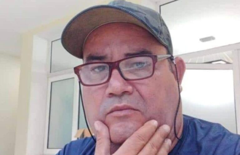 Interrogan y amenazan a expreso político en Matanzas tras la aparición de carteles antigubernamentales