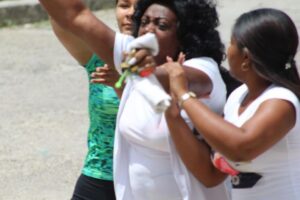 Arrest of the Lady in White Berta Soler on June 8, 2025. Photo taken from the Facebook profile of her husband, the opponent Ángel Moya.