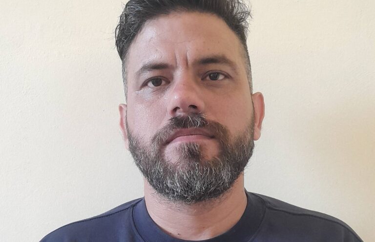 Seguridad del Estado amenaza con prisión a periodista del ICLEP en La Habana