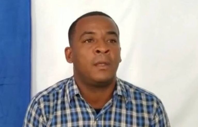 Trasladan a preso político Roilán Álvarez Rensoler a una celda de castigo en Holguín