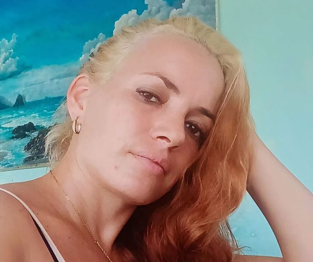 Liberan bajo medida cautelar de obligación contraída en acta a madre cubana que denunció la falta de agua y la corrupción de una representante del gobierno en su localidad