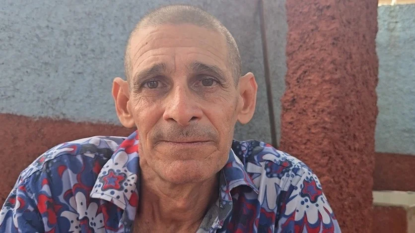 Detienen y amenazan en Marianao a activista Mario Alberto Hernández Leyva tras denunciar abusos